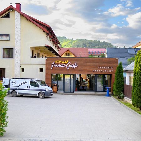 Hotel Panna Gusto Cîmpeni Exterior foto